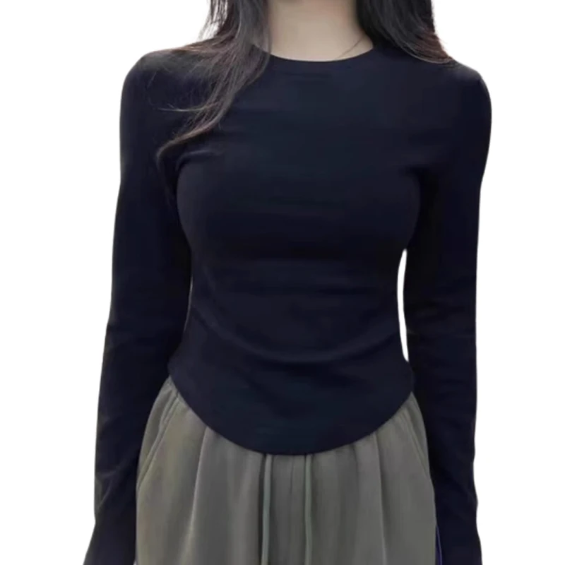 따뜻한 라운드넥 슬림핏 긴팔티 썸네일 5