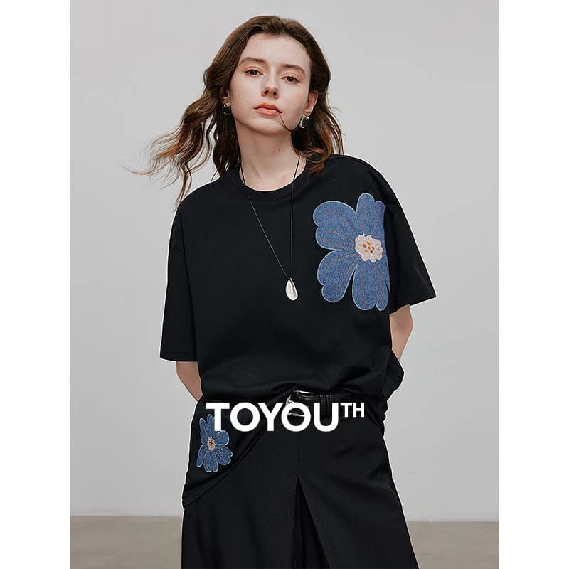 TOYOUTH 플라워 패치 오버핏 반팔티셔츠 · 탑 & 티셔츠 · TOYOUTH 반팔티