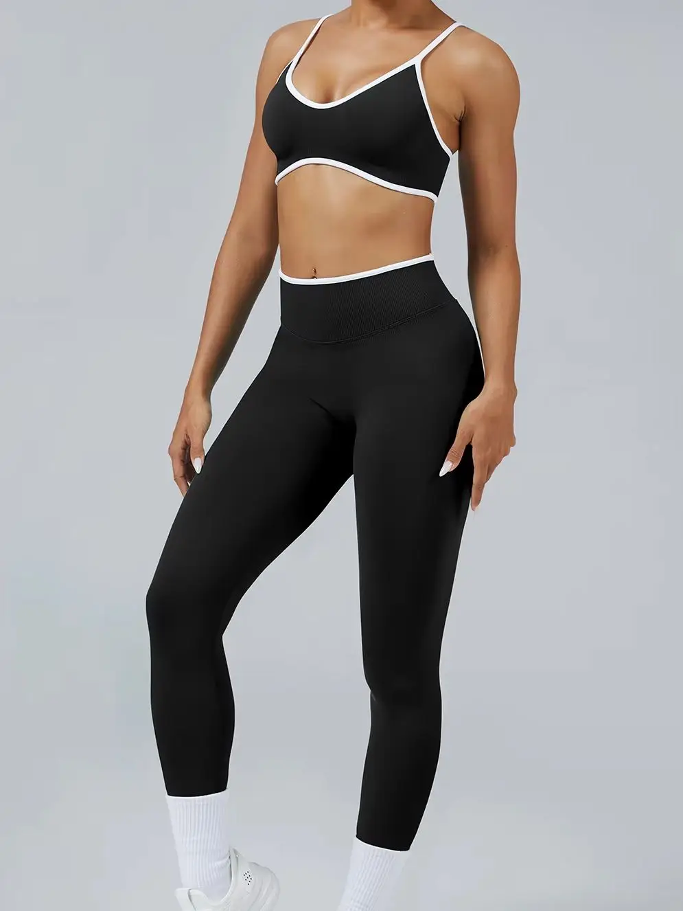 컬러블록 브라탑 쇼츠 요가 세트 · Sportswear · 요가세트 브라탑 이미지 2