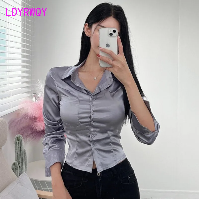 새틴 폴로 칼라 긴팔 셔츠 슬림핏 · 여성 탑스 · 새틴셔츠 폴로셔츠 이미지 3